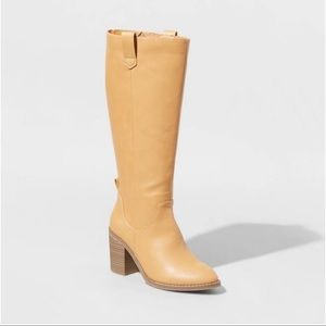 Universal thread tan Davina boots